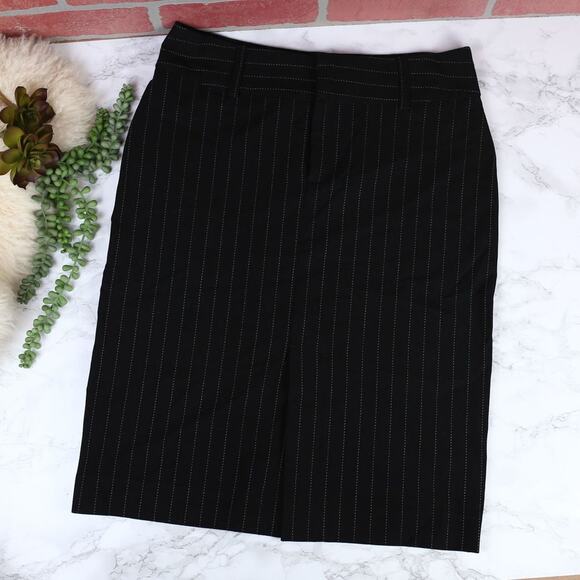 Old Navy Dresses & Skirts - Old Navy Black White Pinstripe Pencil Skirt Front Slit Career Size 4
